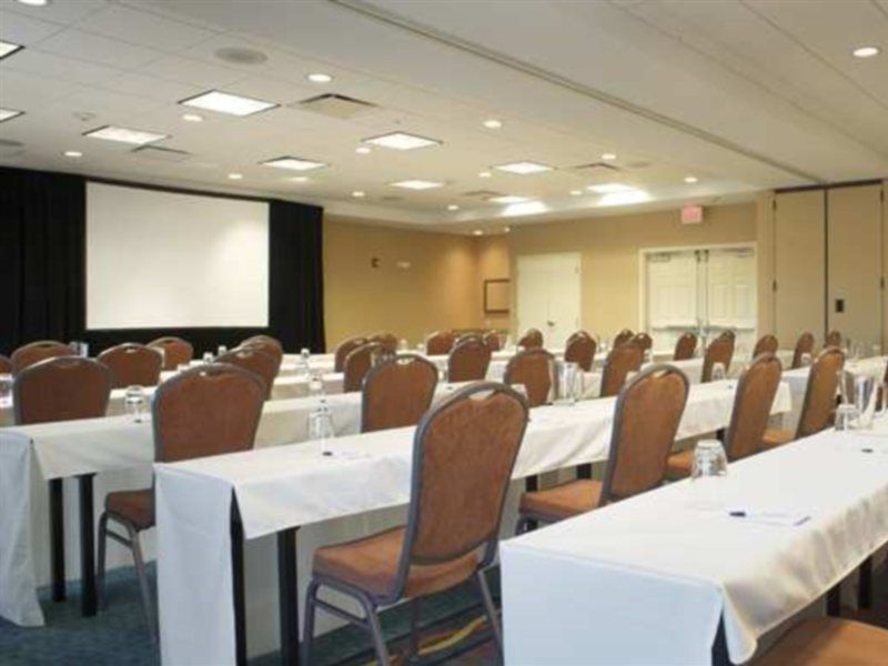 Hilton Garden Inn Fort Myers Airport/Fgcu Zewnętrze zdjęcie