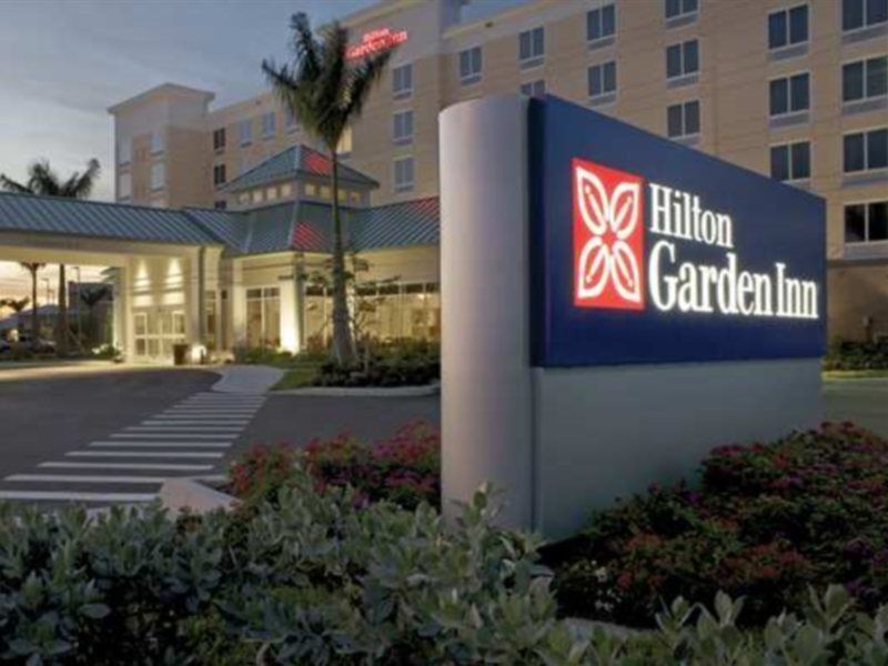 Hilton Garden Inn Fort Myers Airport/Fgcu Zewnętrze zdjęcie